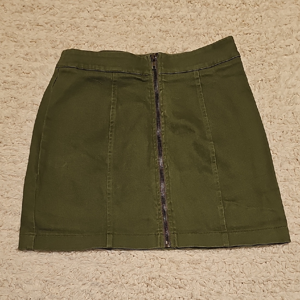 Forever 21 Green Mini Skirt